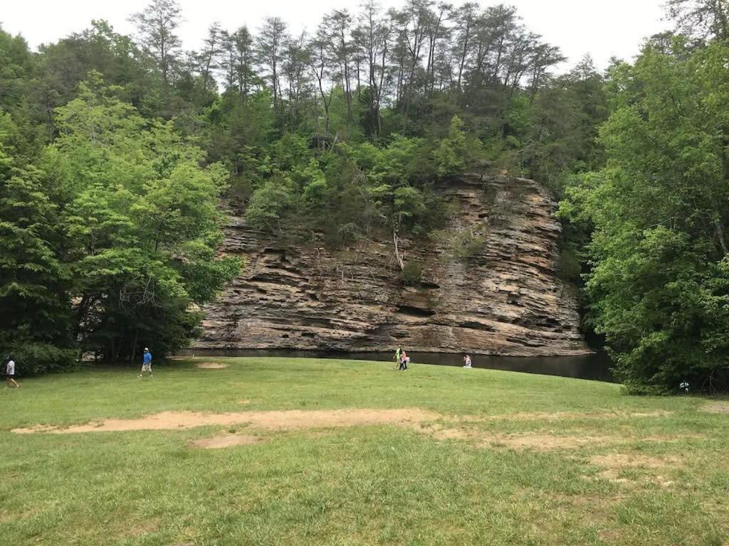 Tn State Parks Open! Hikes, Waterfalls, Firepits! Spencer المظهر الخارجي الصورة